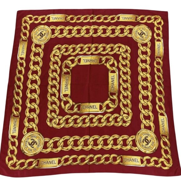 AUTHENTIC CHANEL LARGE GOLD CHAINPATTERN SCARF - Picture 1 of 9